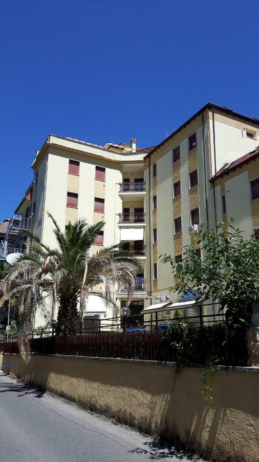 Appartamento Fiuggi Terme Eksteriør billede